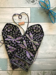 Yarn for Dragonfly Mitten Patterns